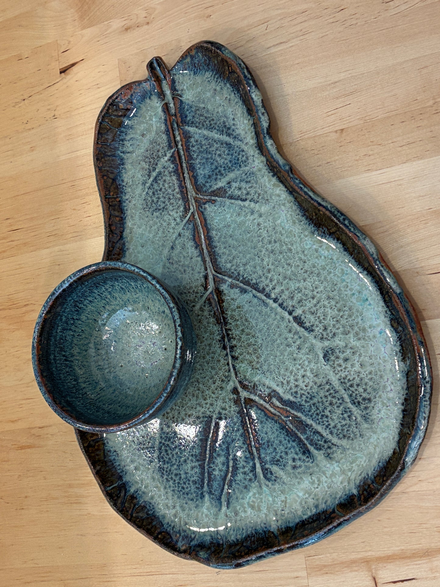Brown and Blue Leaf Tray with Bowl