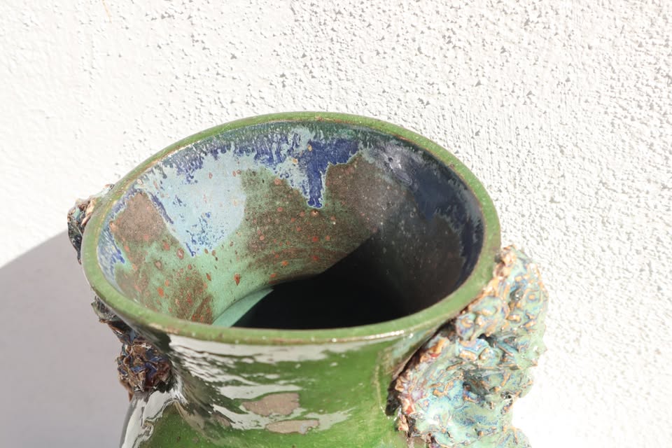 Sea Garden Coral Vessel