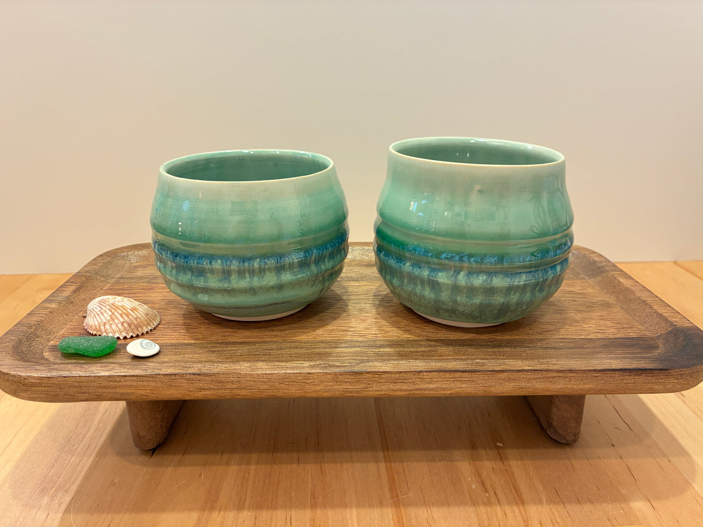 Handleless Green Green Grotto Tea Mug